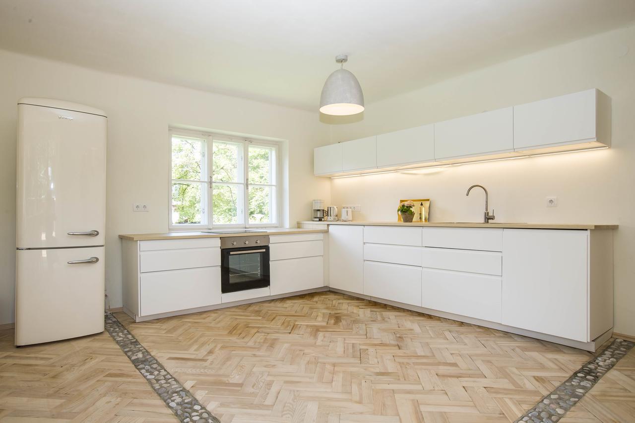 Chalet Happy Family, Secluded Location, 15 Min To Salzburg And Just Short To T Lakes Sound Of Music, Bbq&Bikes&Sunbeds For Free, Up To 14P Golling an der Salzach Eksteriør bilde